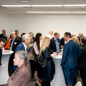 © ADVANTAGE AUSTRIA BUDAPEST