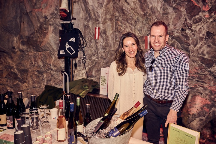 Antonia Kaiser & Joachim Völkle (Advantage Austria Stockholm) © Star Wine List & Andreas Sundgren Antonia Kaiser & Joachim Völkle (Advantage Austria Stockholm) © Star Wine List & Andreas Sundgren