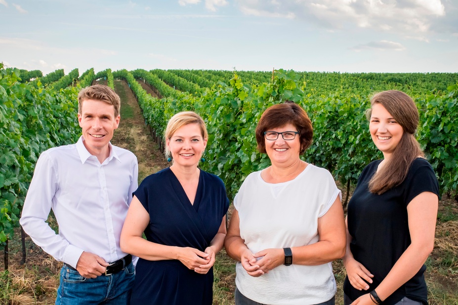 Harald, Daniela, Johanna and Katrin Frank © Weingut Frank Harald, Daniela, Johanna and Katrin Frank © Weingut Frank
