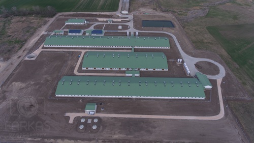 Здание фирмы