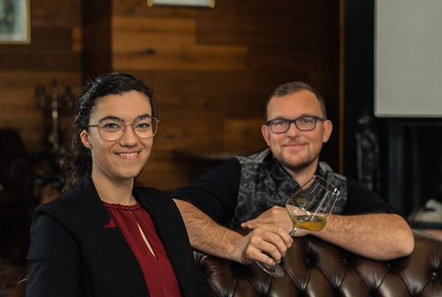 
الأشخاص والمنتج