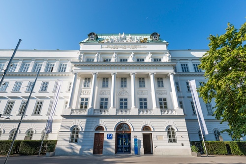 大学の建物